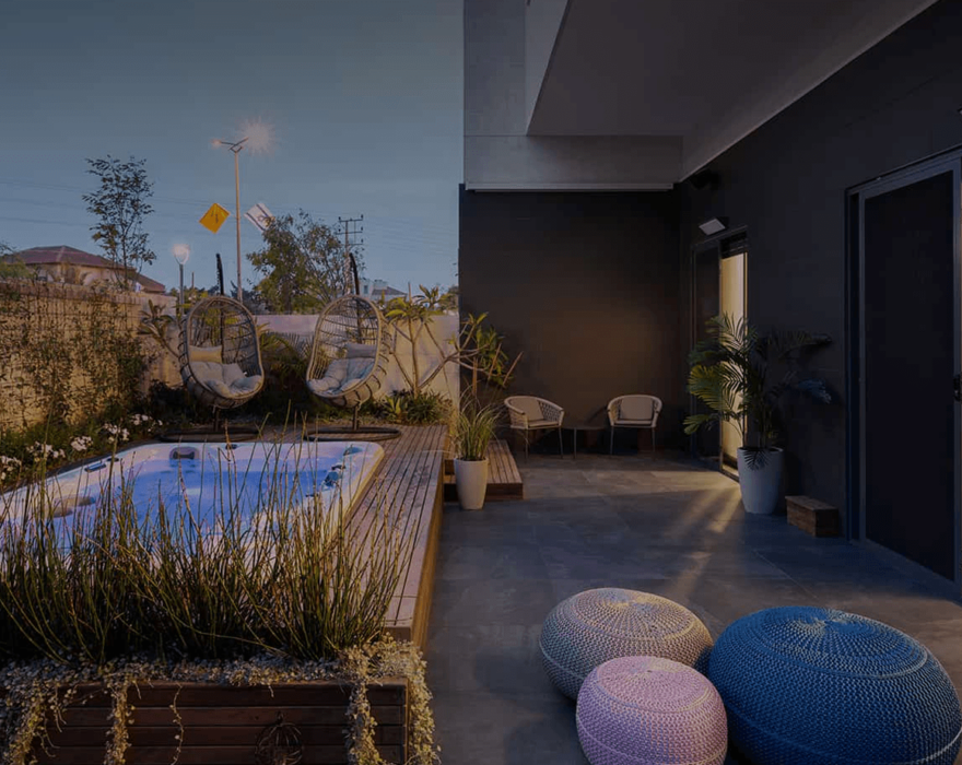 רעננה הטרופית